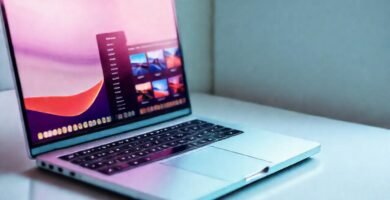 MacBook Pro captura fotos profesionales vibrantes