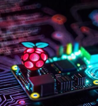 Pi con código y tecnología brillante