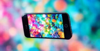 El smartphone crea fotos artísticas vibrantes