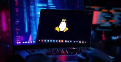 Tutorial digital de Linux en pantalla
