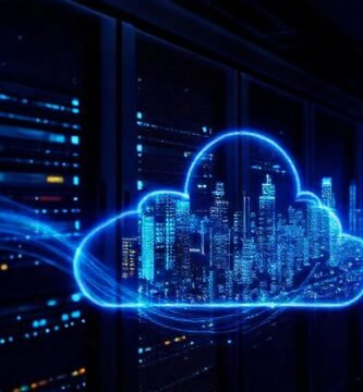 Servidor futurista emite datos azules brillantes